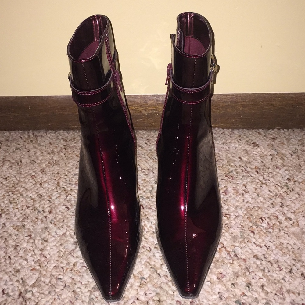 Boots - Picture 3 of 4